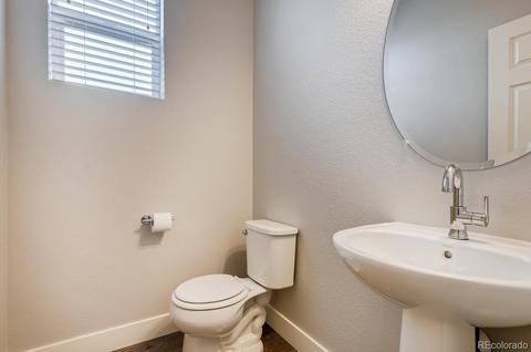 16291 E Warner Pl, Denver, CO 80239 photo 13