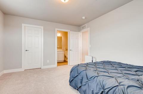 16291 E Warner Pl, Denver, CO 80239 photo 21