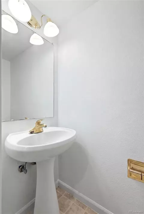 Bath - 9105 E Lehigh Ave #74, Denver, CO 80237 photo 1 of 4