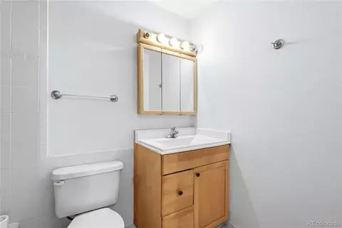 Bath - 9105 E Lehigh Ave #74, Denver, CO 80237 photo 3 of 4