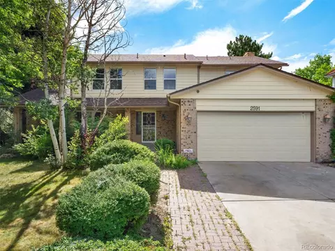 2591 S Oakland St, Aurora, CO 80014