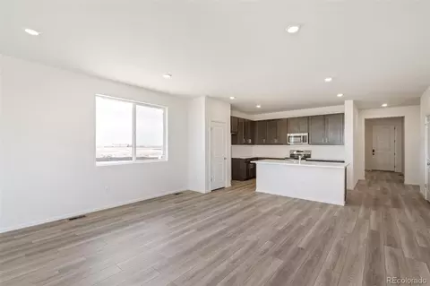 Living - 47409 Magnolia Ave, Bennett, CO 80102 photo 7 of 7