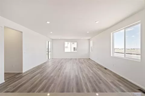 Living - 47409 Magnolia Ave, Bennett, CO 80102 photo 4 of 7