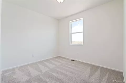 Bedroom - 47409 Magnolia Ave, Bennett, CO 80102 photo 4 of 4