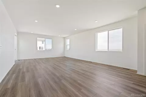 Living - 47409 Magnolia Ave, Bennett, CO 80102 photo 5 of 7