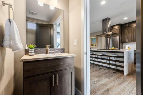 6884 E Lowry Blvd, Denver, CO 80230 photo 18