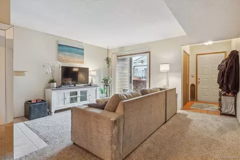 540 S Forest St #102, Denver, CO 80246