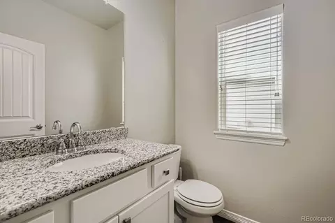 Bath - 993 Ouzel Falls Rd, Windsor, CO 80550 photo 1 of 5