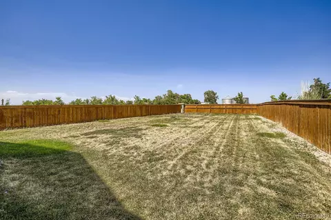 Exterior - 993 Ouzel Falls Rd, Windsor, CO 80550 photo 3 of 4