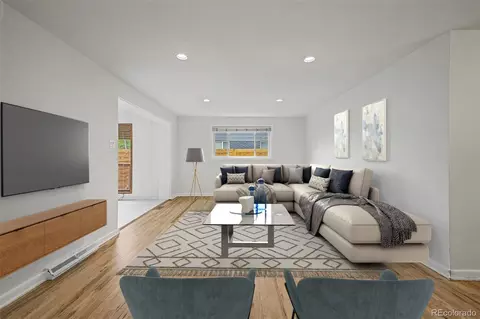 Living - 520 Iola St, Aurora, CO 80010 photo 1 of 6