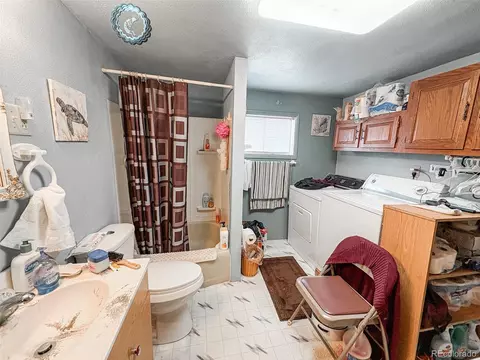 225 S Sunset Ave, Rangely, CO 81648 photo 4