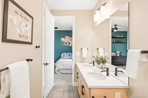 Bath - 9807 E 63rd Ave, Denver, CO 80238 photo 5 of 7