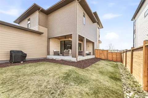 Exterior - 9807 E 63rd Ave, Denver, CO 80238 photo 3 of 3