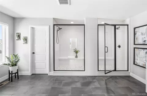 Bath - 9807 E 63rd Ave, Denver, CO 80238 photo 2 of 7