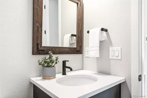Bath - 9807 E 63rd Ave, Denver, CO 80238 photo 1 of 7