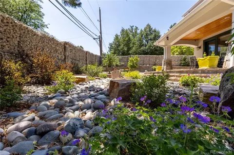 Exterior - 800 Grant Pl, Boulder, CO 80302 photo 5 of 9