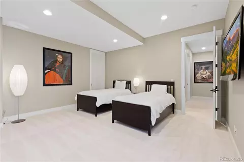 Bedroom - 800 Grant Pl, Boulder, CO 80302 photo 1 of 6