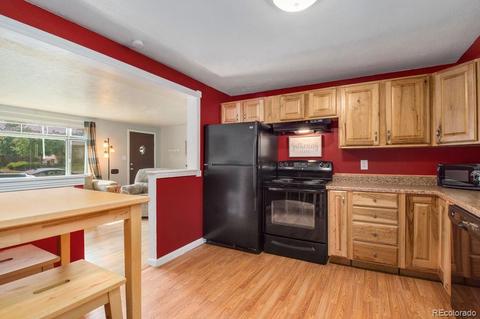5112 Iris St, Arvada, CO 80002 photo 8