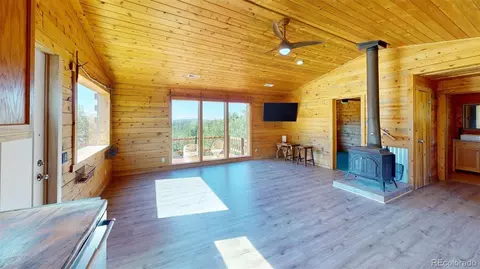 Living - 1391 Ute Trl, Como, CO 80432 photo 2 of 3