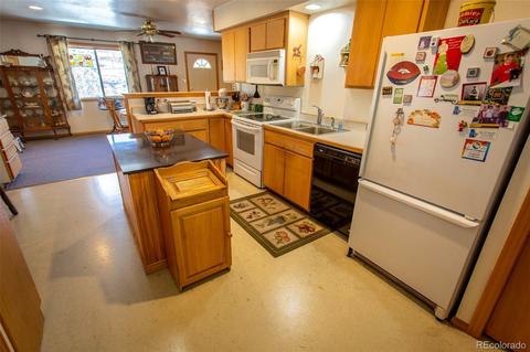 1672 Red Feather Dr, Cotopaxi, CO 81223 photo 12