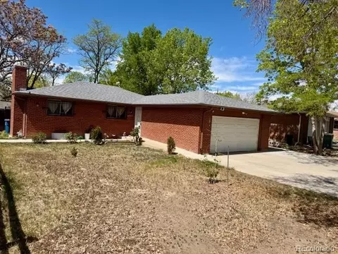 2077 Kingston St, Aurora, CO 80010