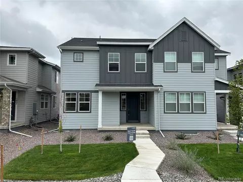 1423 Great Western Dr, Longmont, CO 80501