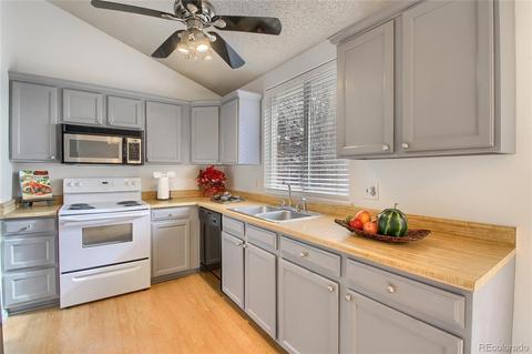 19532 E Bails Pl, Aurora, CO 80017 photo 9