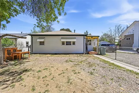 Exterior - 1356 Iola St, Aurora, CO 80010 photo 2 of 4