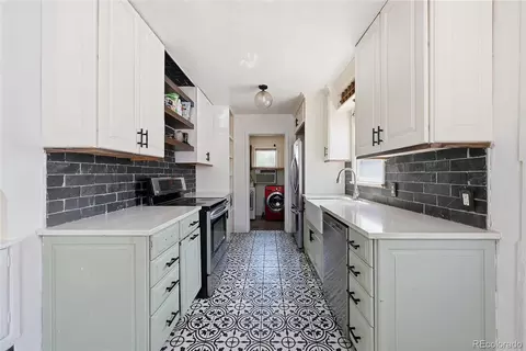 Kitchen - 1356 Iola St, Aurora, CO 80010 photo 1 of 3