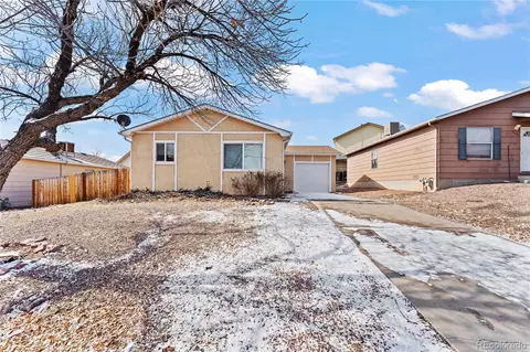 4901 Pioneer Rd, Pueblo, CO 81008