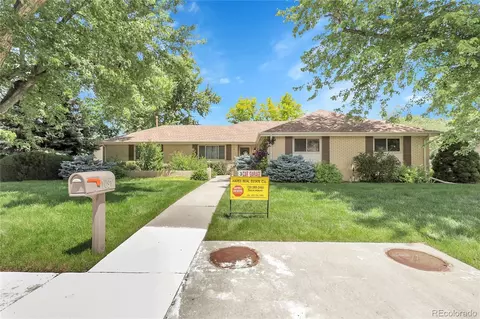 1091 E Pinewood Ave, Centennial, CO 80121