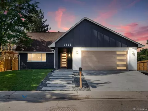 7428 W Fremont Dr, Littleton, CO 80128