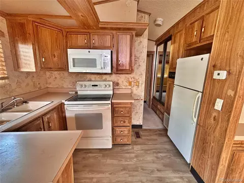 15680 E Colfax Ave, Aurora, CO 80011 photo 11