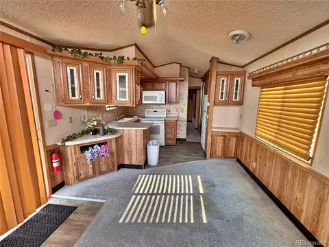 15680 E Colfax Ave, Aurora, CO 80011 photo 7