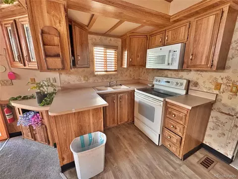 15680 E Colfax Ave, Aurora, CO 80011 photo 10