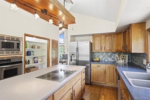 5788 Crestbrook Cir, Morrison, CO 80465 photo 8