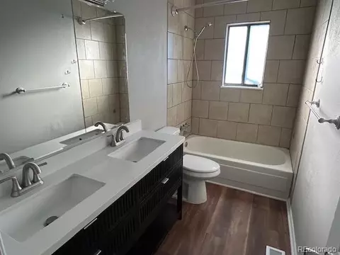 Bath - 16257 E Bails Pl, Aurora, CO 80017 photo 1 of 2