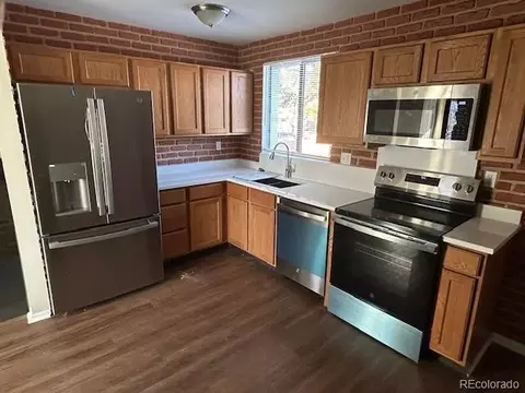Kitchen - 16257 E Bails Pl, Aurora, CO 80017 photo 2 of 2