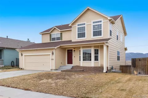 8076 Lodi Ln, Fountain, CO 80817