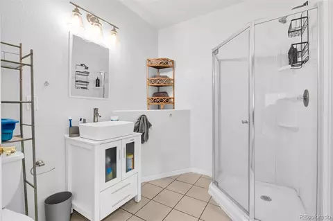 Bath - 19531 E 40th Pl, Denver, CO 80249 photo 4 of 4