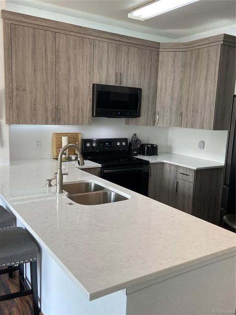 12264 E 2nd Dr, Aurora, CO 80011 photo 1
