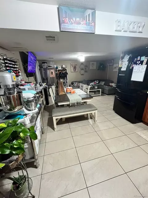 15361 8th Ave E, Aurora, CO 80011 photo 8