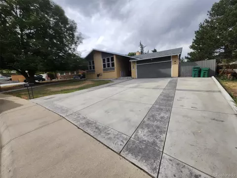 15361 8th Ave E, Aurora, CO 80011 photo 3