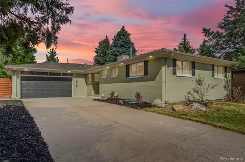1575 S Monaco Pkwy, Denver, CO 80224