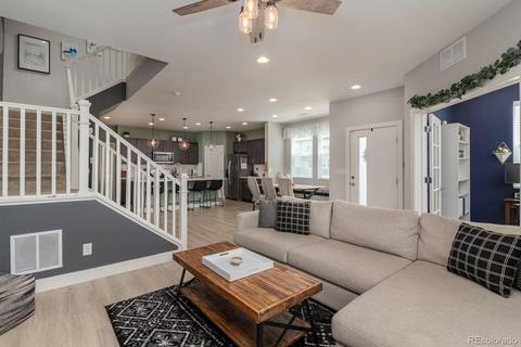 16135 E Warner Dr, Denver, CO 80239 photo 5