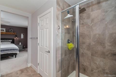 16135 E Warner Dr, Denver, CO 80239 photo 21