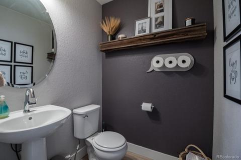 16135 E Warner Dr, Denver, CO 80239 photo 15