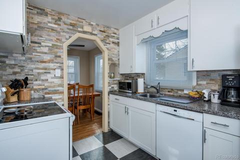 3331 S Eudora St, Denver, CO 80222 photo 8