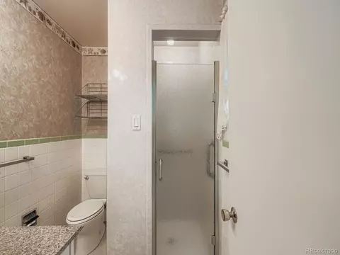 Bath - 3145 Wright Ct, Wheat Ridge, CO 80215 photo 1 of 4