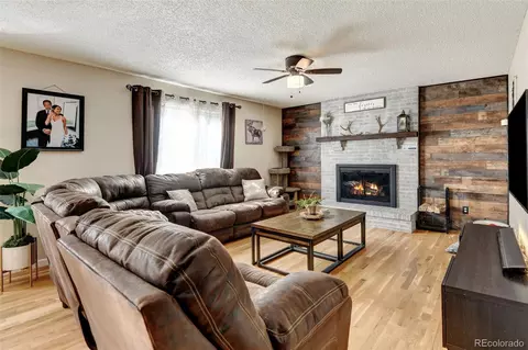 Living - 2485 E 101st Ct, Thornton, CO 80229 photo 3 of 3